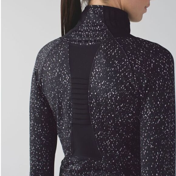 Lululemon Go The Distance 1/2 Zip Pullover - Picture 8 of 8